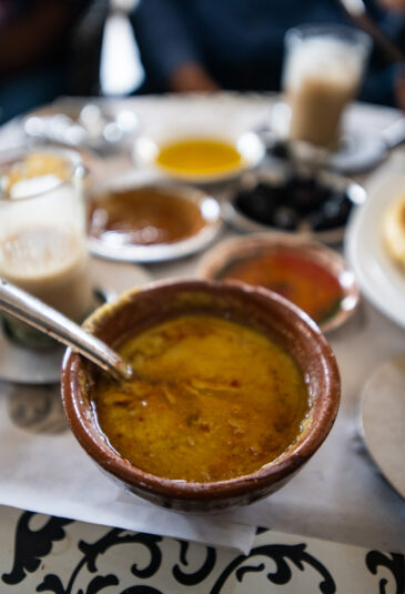Woman making masaman at roadside cafe in Tamallalt, Morocco. Photo: Michael Major/Crop Trust