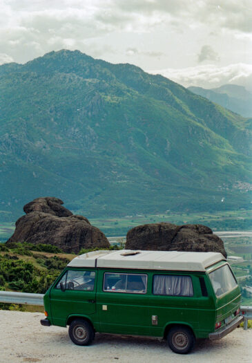 Meteora is a collection of monasteries in the centre of mainland Greece. In a region of almost inaccessible sandstone peaks, monks settled on these “heavenly columns” from the 11th century onwards. Twenty-four of these monasteries were built, despite incredible difficulties, at the time of the great revival of the hermitic ideal in the 15th century.