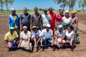 Training activities at the RESADE Moamaba hub.
Photo taken during a visit to Botswana from 23-25 October 2023 to document success stories under a project “Improving Agricultural Resilience to Salinity through Development and Promotion of Pro-poor Technologies (RESADE)” implemented by the International Center for Biosaline Agriculture (ICBA) and funded by the International Fund for Agricultural Development (IFAD) and the Arab Bank for Economic Development in Africa (BADEA).
More information about the project can be found at: resade.biosaline.org/
Photo credit: Michael Major for ICBA
