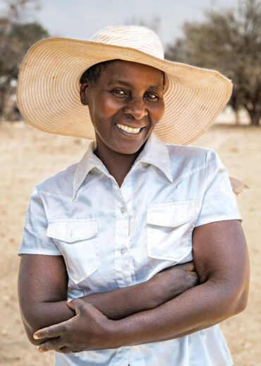 Farmer visit to Malunga in the Matabeleland South province in southwestern Zimbabwe.
Crop Trust BOLD Project visit to Zimbabwe from 9-13 September to review WP4 projects (Safety Duplication at Svalbard Global Seed Vault) with the Lupane State University, Community Technology Development Trust and Genetic Resources and Biotechnology Institute.
Photo: Michael Major for Crop Trust
