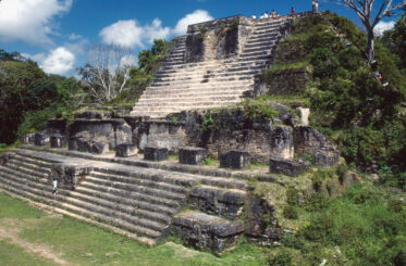 Holiday in Belize from 26 February to 5 May 1990. Travelled to Caye Caulker and did some dives from PADI certificate. Also travelled to Altun Ha on the mainland.