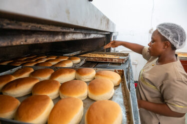 Esther Yoham Majija uses traditional African vegetables in products she makes at her bakery, the Fortlene Bakery, in Babati, Tanzania. A team from BOLDER and World Vegetable Center visited her to see products made with Bambara groundnut.
Photo: Michael Major for Crop Trust