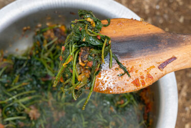 Preparation of sweetpotato leaves in Mwanganjuki, Tanzania.
Photo: Michael Major for Crop Trust