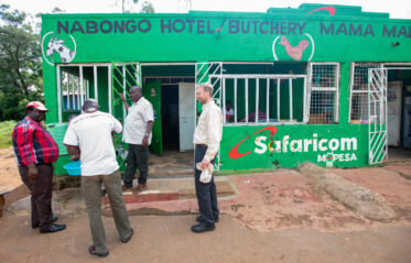 Ekero Market in Mumias Sub-County, Kakamega County. Photo: Michael Major/Crop Trust