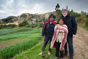 Field trials of two crop wild relative-derived clones in farmers' fields near Huancayo, Peru. Photo: Michael Major for Crop Trust