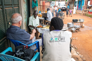 Tom Zijja, a pumpkin processor and aggregator in Balawoli, Kamuli District, Uganda, represents the value-addition end of a growing pumpkin value chain. Sourcing from local farmers, Tom transforms an often-overlooked crop into juice, fritters, flour, puree, and snacks — wasting nothing. Pumpkin is increasingly recognised as a high-potential opportunity crop in Uganda, nutritious, storable, and familiar, but still waiting for the support systems that could take entrepreneurs like Tom from a charcoal stove to something much bigger.
Photo: Michael Major for Crop Trust
